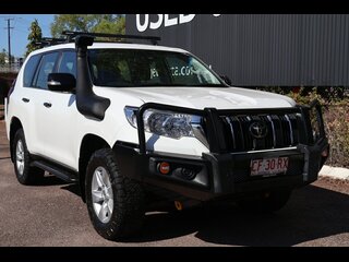 2023  Toyota Landcruiser Prado GX Wagon (Glacier White) Used Car Thumbnail